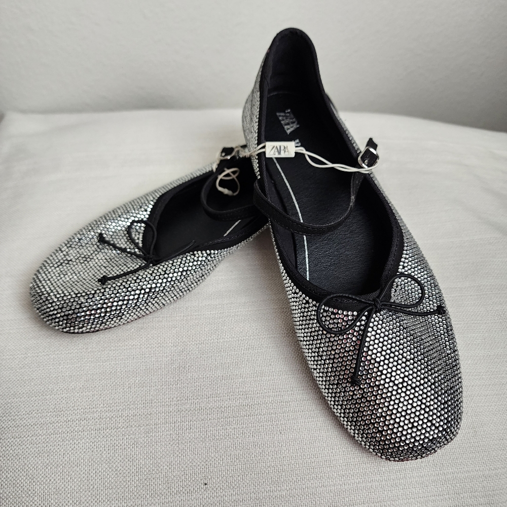 New Zara Sparkly Sequin Silver Ballet Flats Size 37 EU / 6.5 US